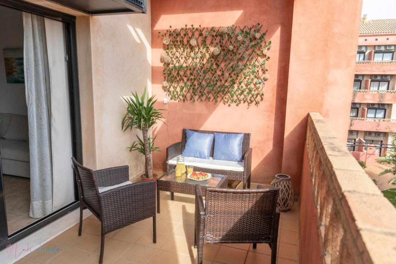 Apartamento Junto A La Playa Con Piscina Y Parking Пунта-Умбрия Экстерьер фото